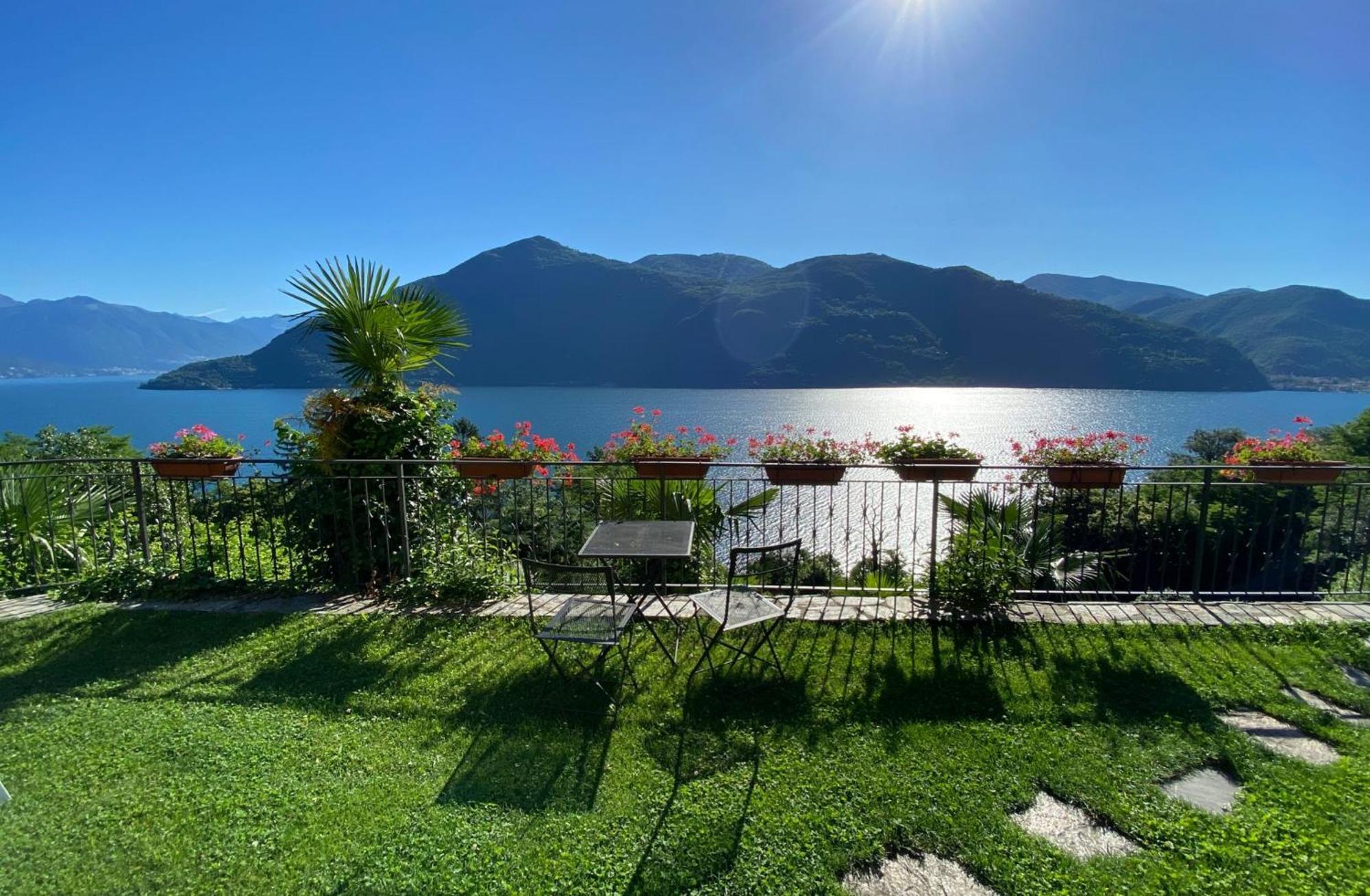 كانوبيو B&B Lago Maggiore المظهر الخارجي الصورة